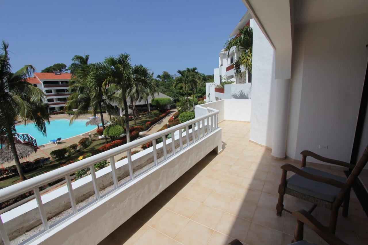 Apartahotel Las Canas By Checkin Sosua Bagian luar foto